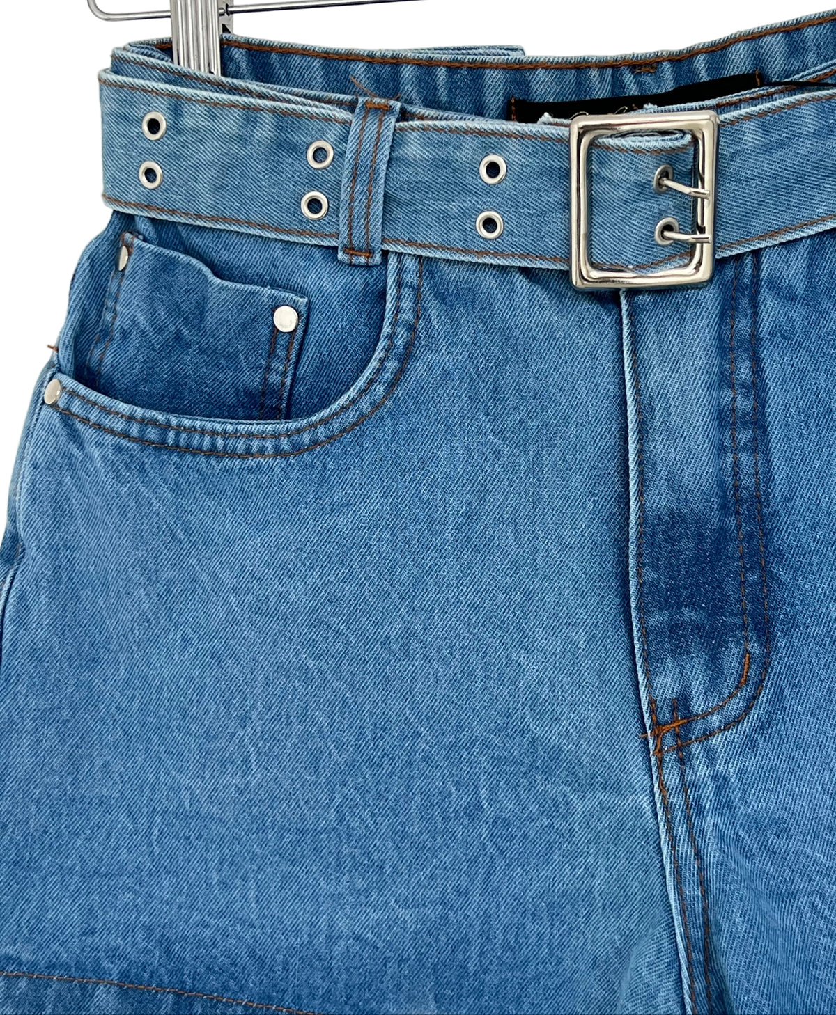Short Dislow Cinto Tecido Jeans 8521