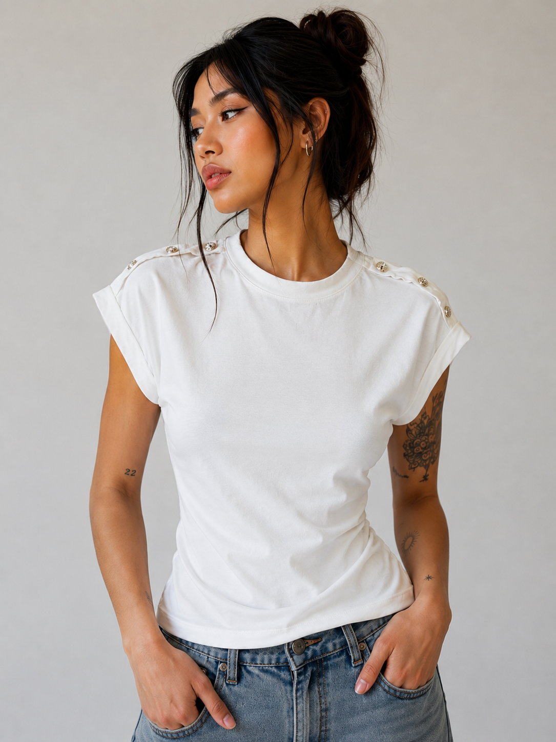Blusa Feminina Botões Ombro