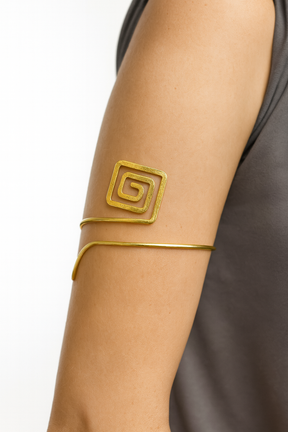 Bracelete Geométrico Quadrado Espiral 9462