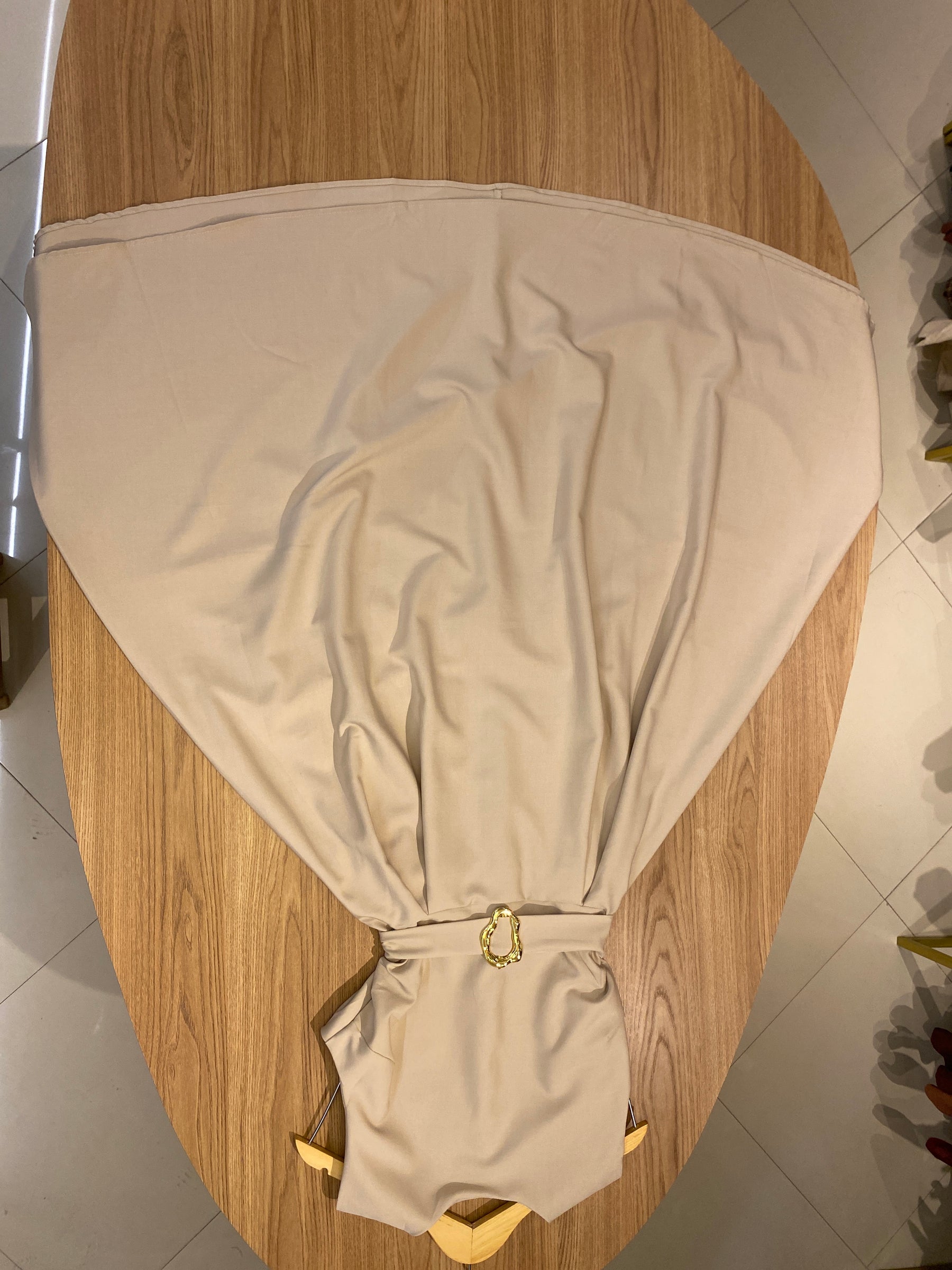 Vestido longuete fluído Famis