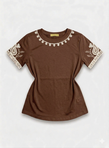 Blusa bordada LF80329